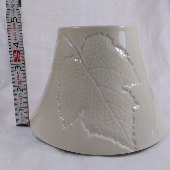 HALLMARK Large Candle Jar SHADE TOPPER Leaves Leaf Cream Ivory - Picture 7 of 12